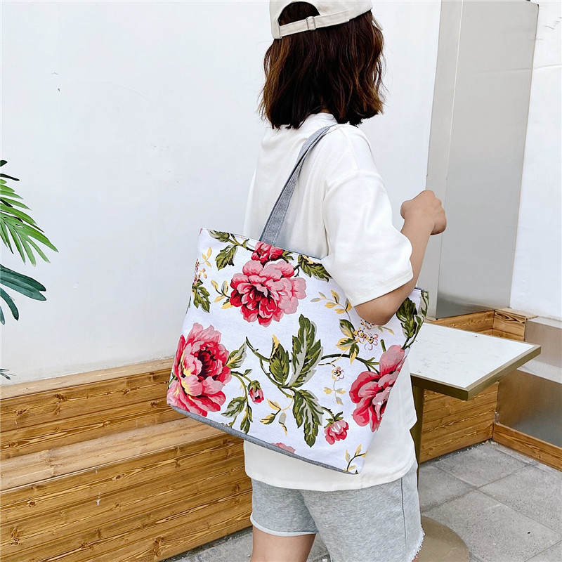 Wholesale New Canvas Large Capacity Women's Bag Printed Handbag Korean Style Tote Big Bag Artistic School Bag Shopping Bag