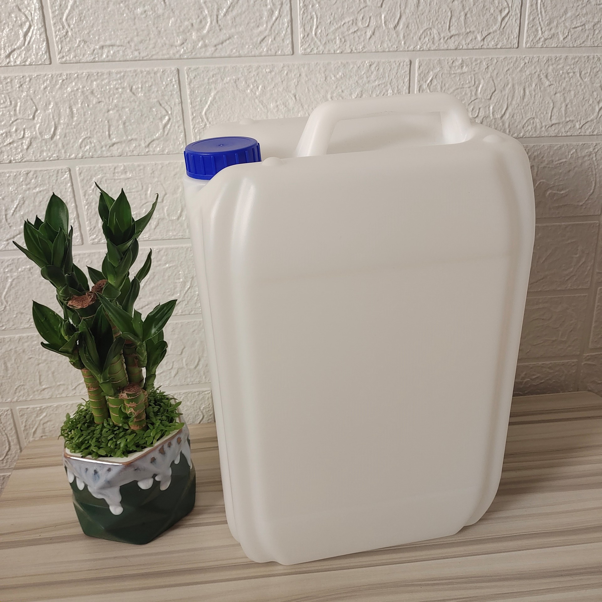 10升透析液桶堆码桶包装桶医用加厚消毒液桶hdpe塑料桶扁方桶