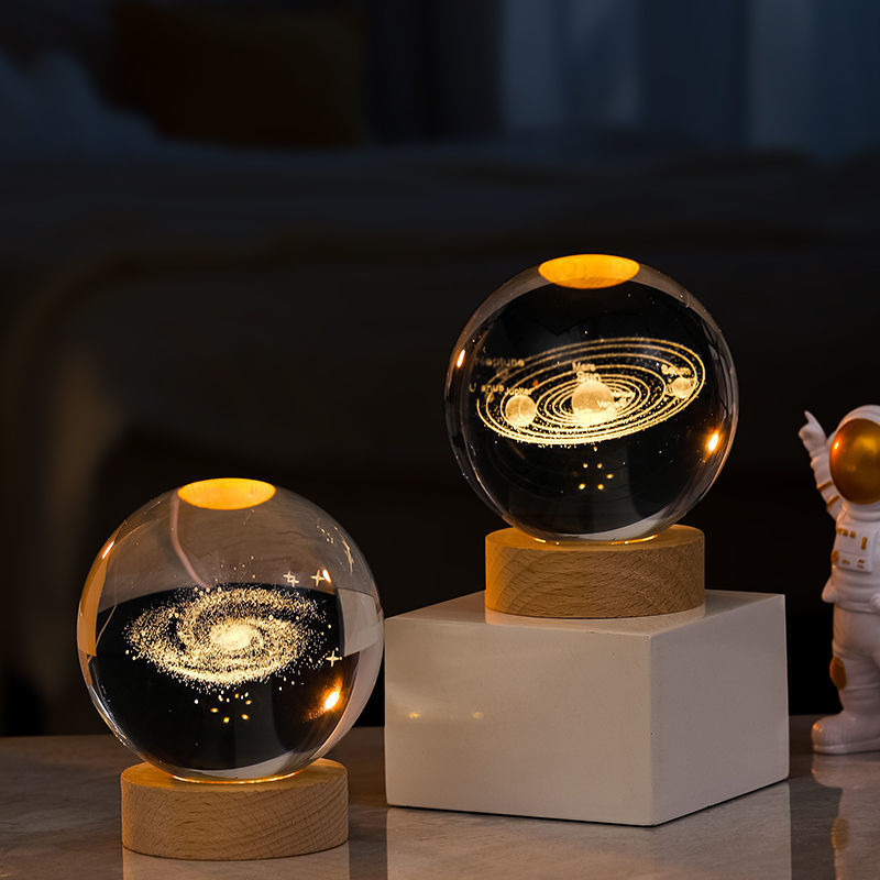 宇宙星系水晶球桌面摆件卧室房间装饰小夜灯创意小众生日礼物女生