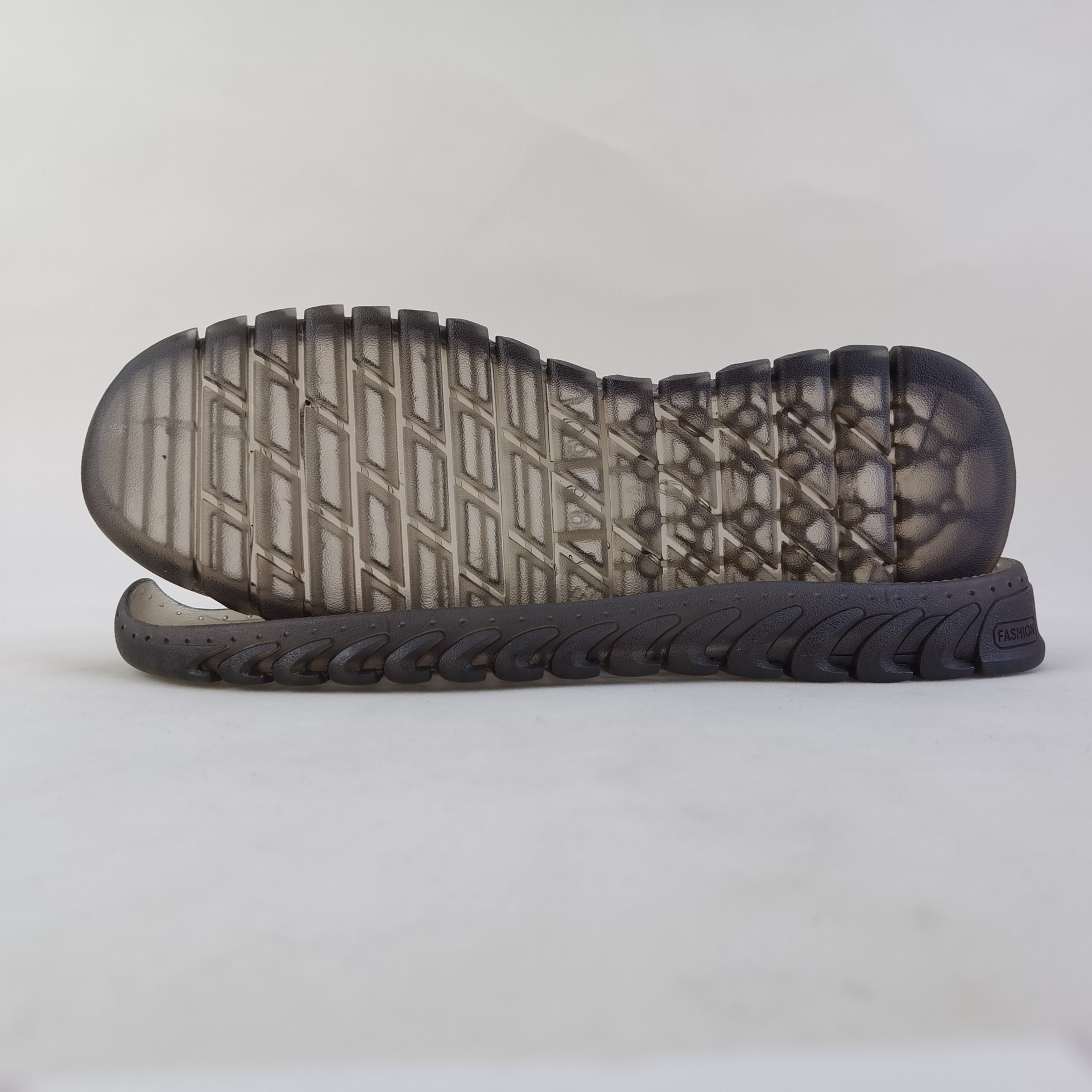 工厂供应休闲运动鞋底底透明果冻pvc鞋底布鞋大底