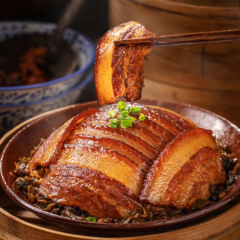 川菜芽菜扣肉梅菜咸烧白虎皮红烧肉夹沙肉粉蒸九大碗成品加热即食