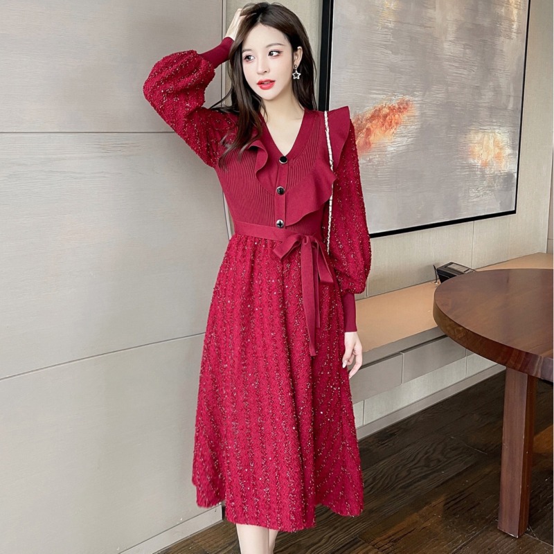 红色针织连衣裙女士打底内搭裙子春春季2021年新款收腰长袖中长裙