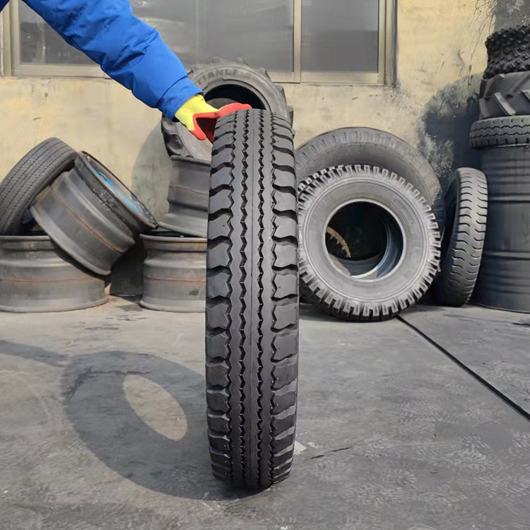 750-16lt轮胎 汽车轻卡货车轮胎 水曲混曲尼龙轮胎加厚耐磨