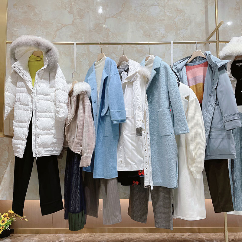 品牌折扣女装清货衣服走份批发冬装棉服直播实体店十三行一手货源