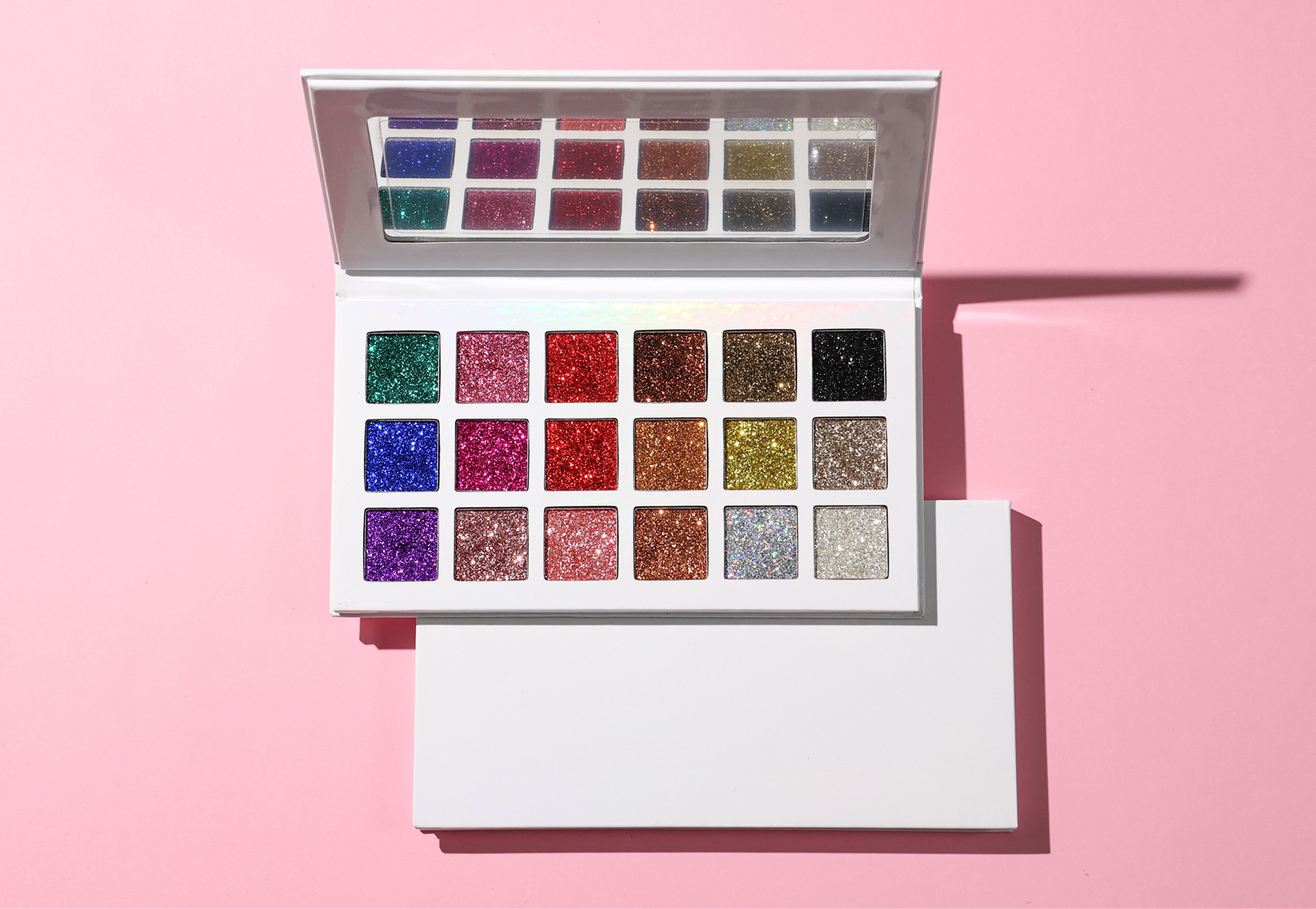 跨境专供美妆厂家直销18色全金葱眼影盘 魅惑双眸18色眼影-阿里巴巴