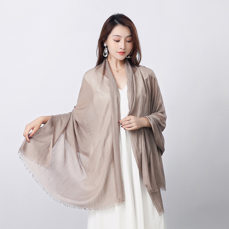 Solid Color Cotton and Linen Scarf Women's Summer 2023 New Beach Towel Sunscreen Shawl Scarf Women Scarf Factory Wholesale