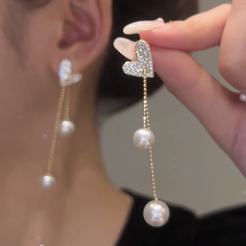 Tiktok Same Design Love Love Pull Pearl Tassel Earrings Silver Stud Earrings All-Matching Slim Face Earrings