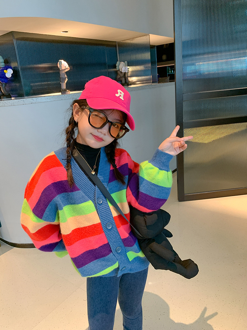 女宝彩虹针织开衫上衣儿童韩系拼色羊驼绒毛衣外套小女孩针织毛衣