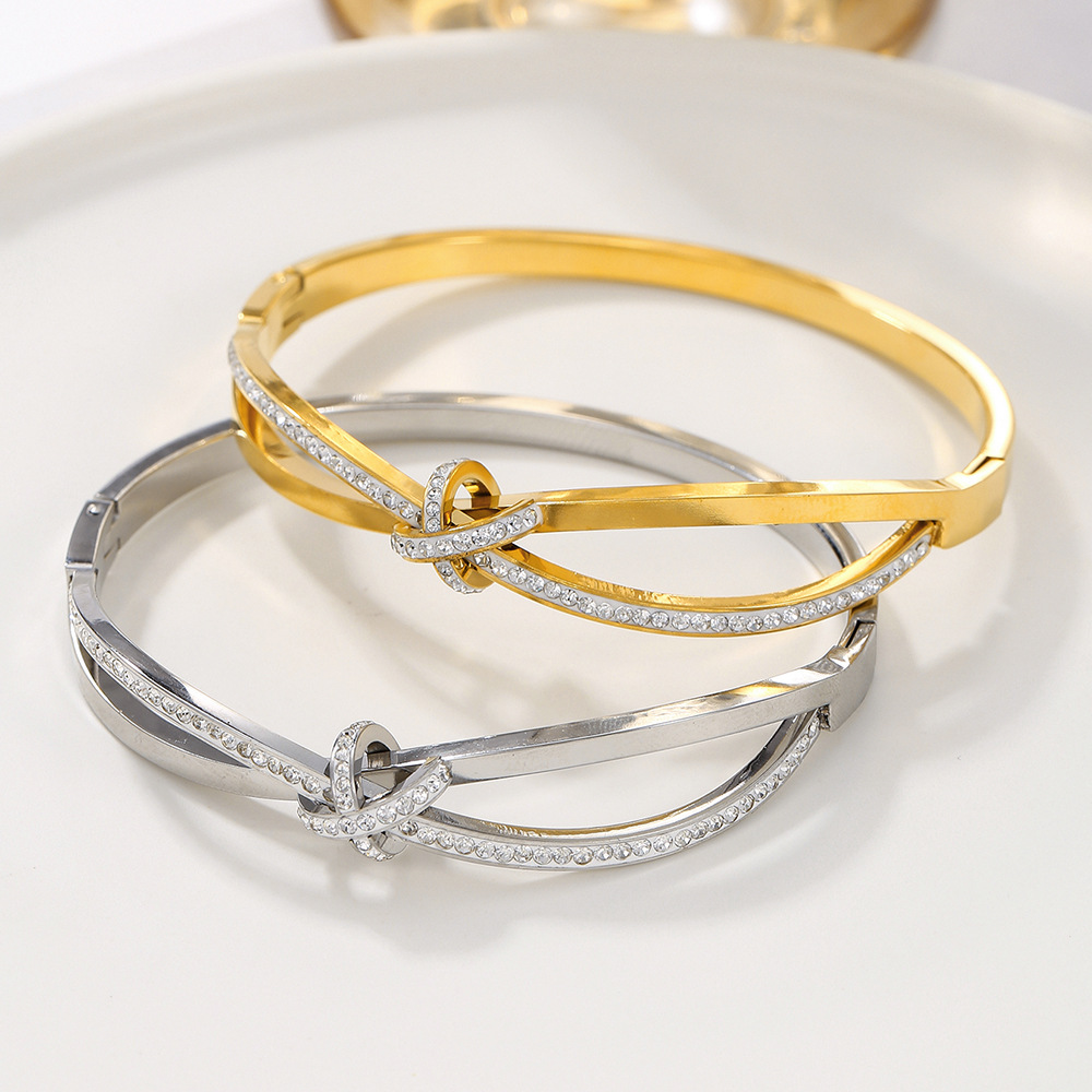 直播供货日韩版钛钢不掉色交叉玫瑰金手镯女时尚百搭配饰品送闺蜜