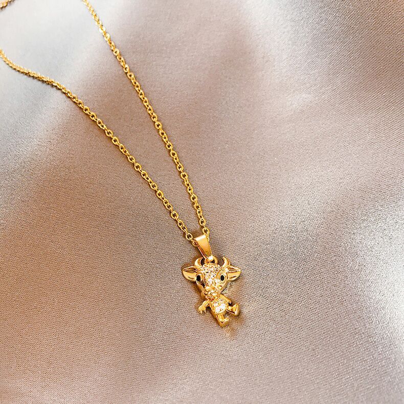 本命年金牛项链女锁骨链简约设计感牛气冲天饰品时尚2021年新款潮