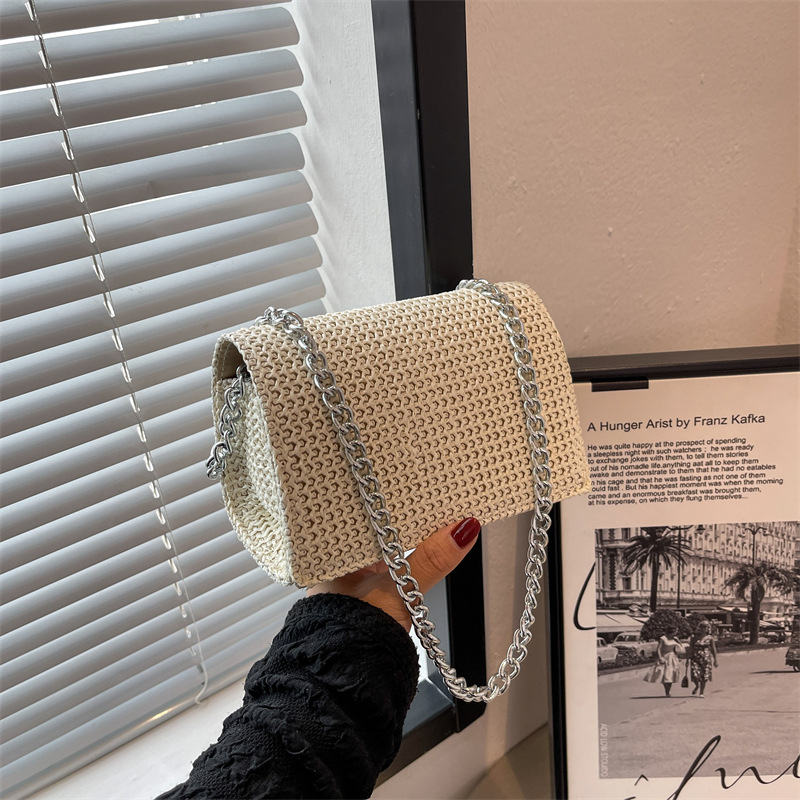 Women's Bag 2022 New Western Style Texture Women's Woven Bag Simple Fashion Trendy Korean Straw Plaited Chain Shoulder Bag