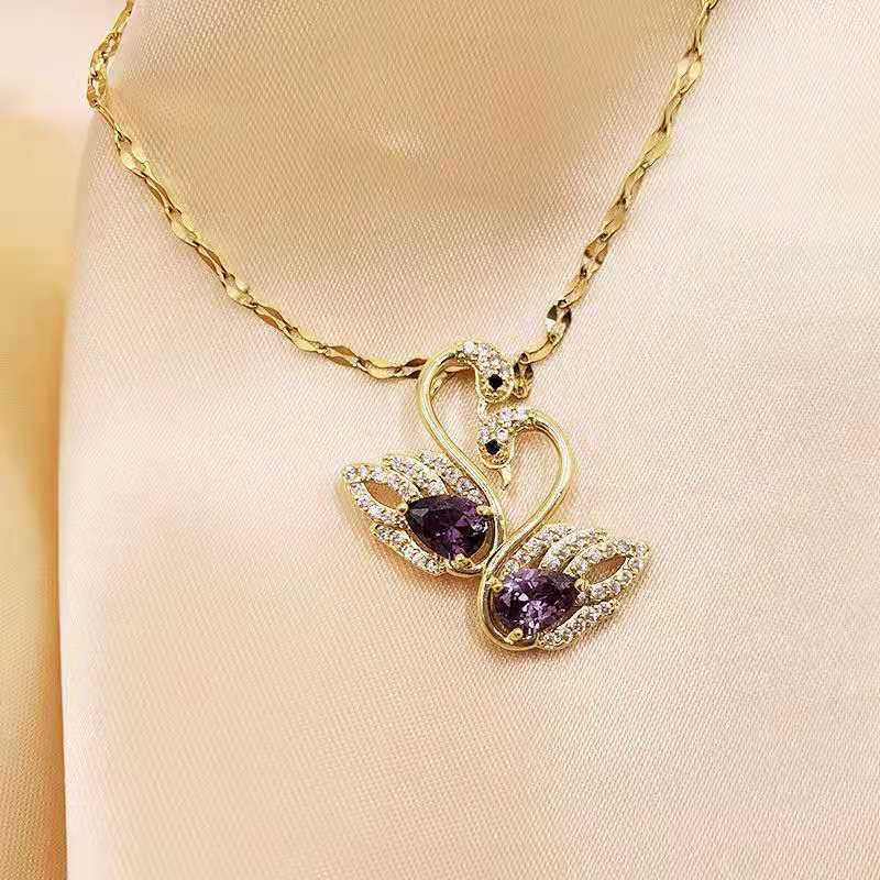 双天鹅项链女钛钢镀18k金紫水晶情人节送女朋友网络直播货源-阿里巴巴