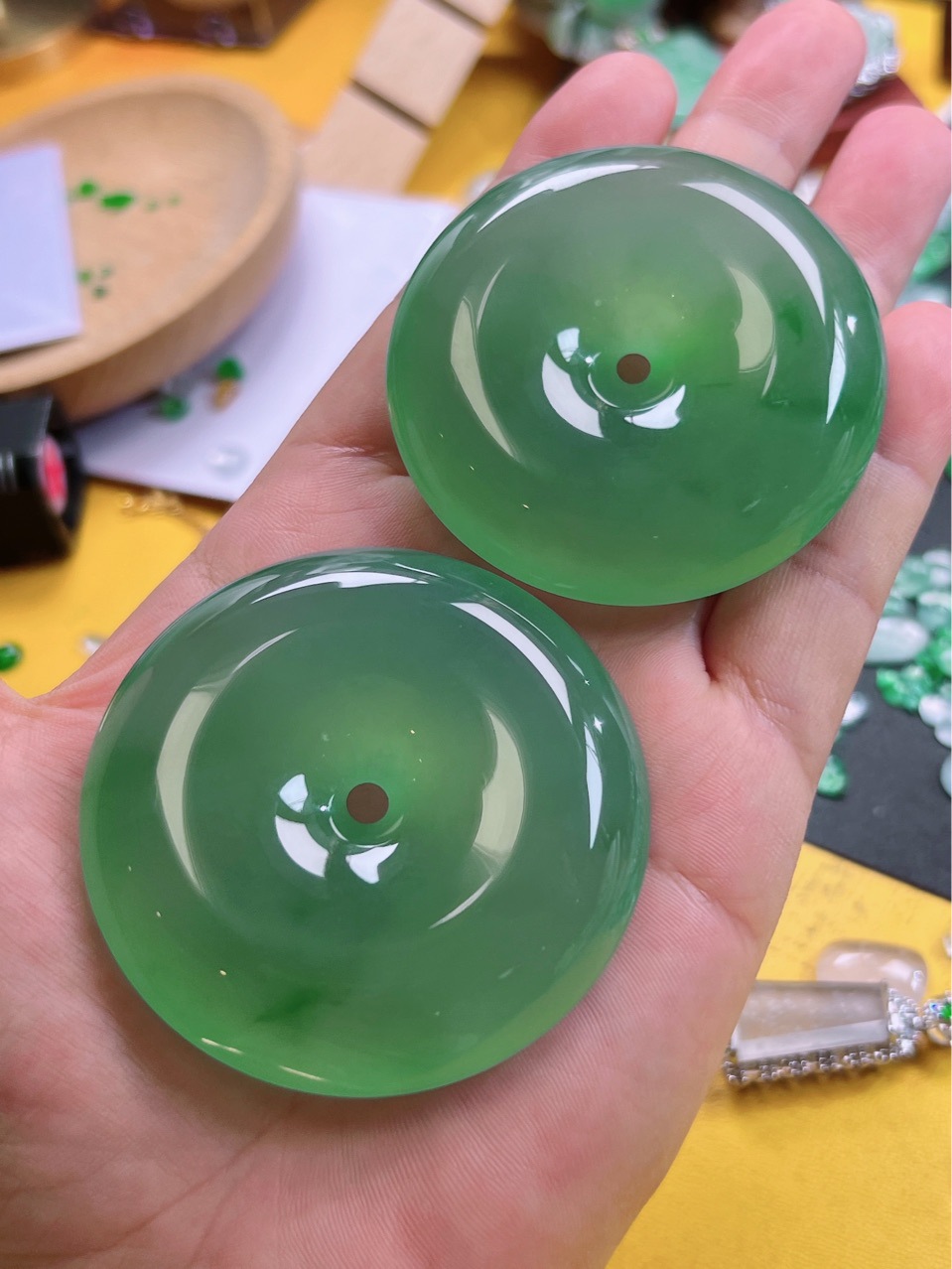 缅甸天然翡翠冰晴水大平安扣收藏品吊坠厚庄饱满a货-阿里巴巴