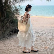 旅行穿搭沙滩裙三亚海边度假绝美V领吊带连衣裙女夏超仙气质