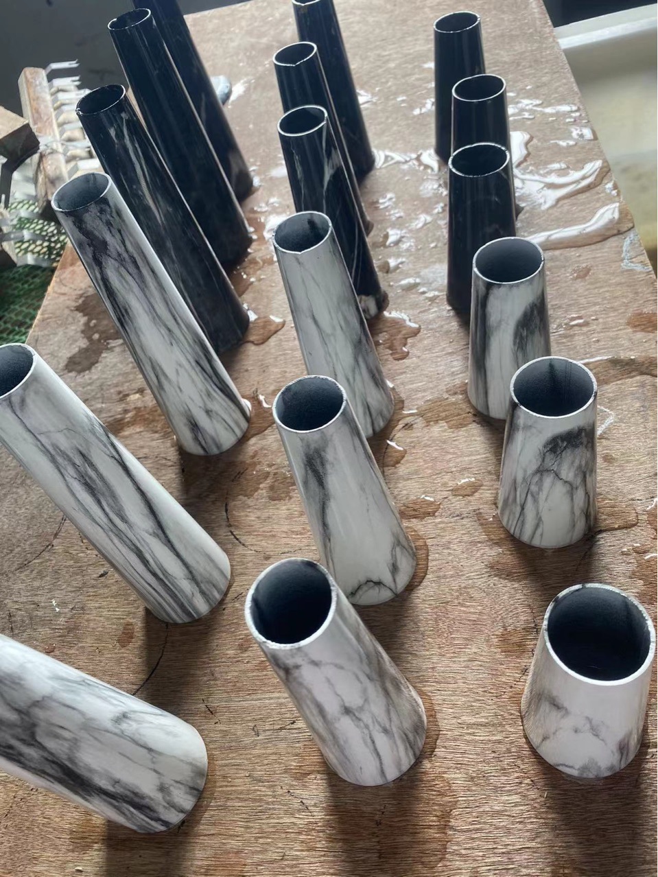 不锈钢金属制品来料水转印加工仿黑白色大理石纹喷涂上色批覆膜