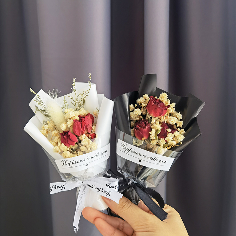 Spot Valentine's Day 520 Creative Mini Dried Flower Bouquet Red Rose Starry Sky Gift Hand Gift Finished Product