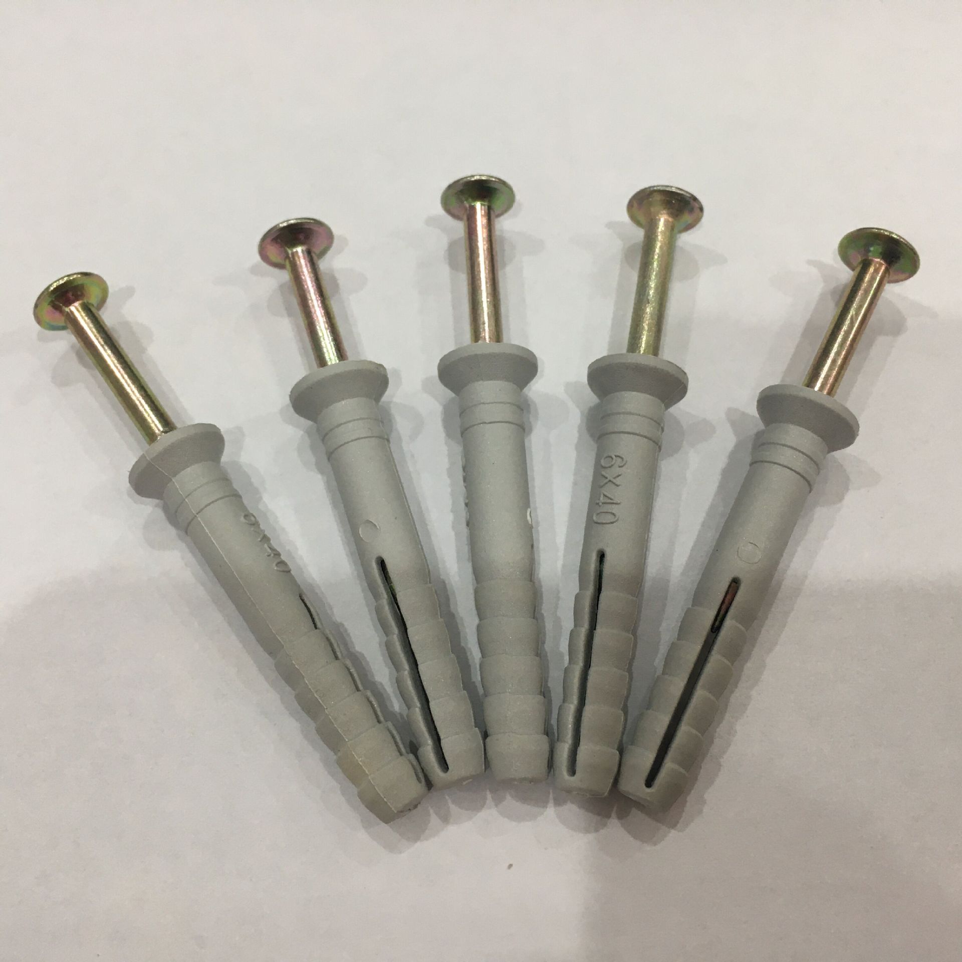 打入式膨胀螺丝螺钉拧入式膨胀螺钉 塑料胀管 墙塞螺丝钉胀塞螺钉