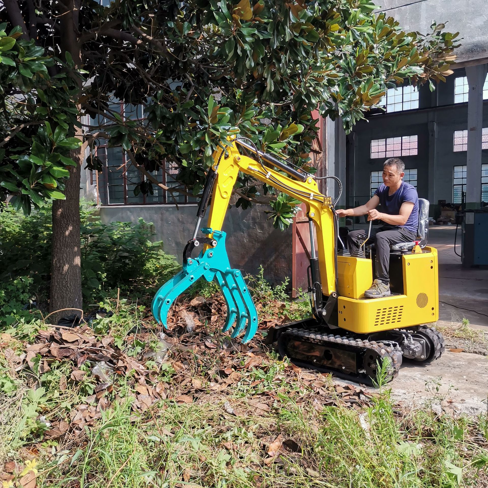 10型小挖掘机1吨微挖液压小勾机 园林挖土工程农业机械迷你挖掘机