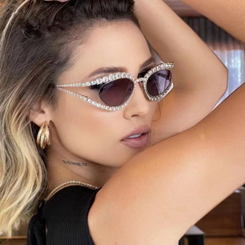 Foreign Trade Cross-Border Cat Eye-Shaped Diamond Sunglasses European and American Street Shot Glasses Internet Celebrity Model Personality Colorful Crystals Sunglasses for Women