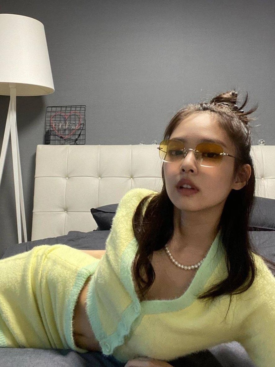 新款jennie黄子韬小红书ins网红平光眼镜 韩版无框金属方形太阳镜