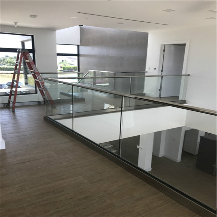 景区民宿观景房阳台护栏u槽玻璃护栏正装护栏