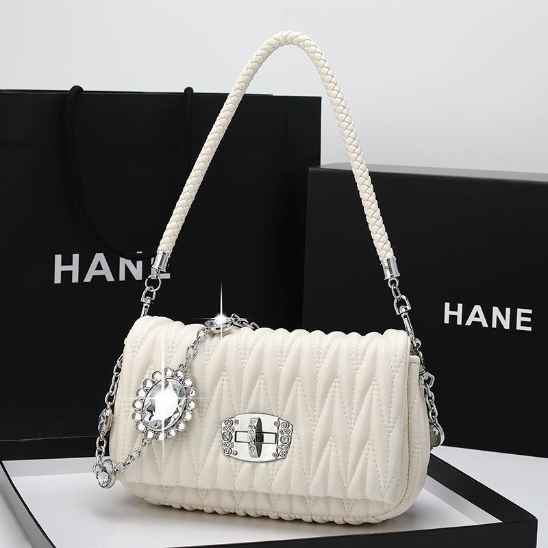 真皮斜挎包女包包2022春夏新款名牌羊皮菱格链条单肩手提女小方包-阿