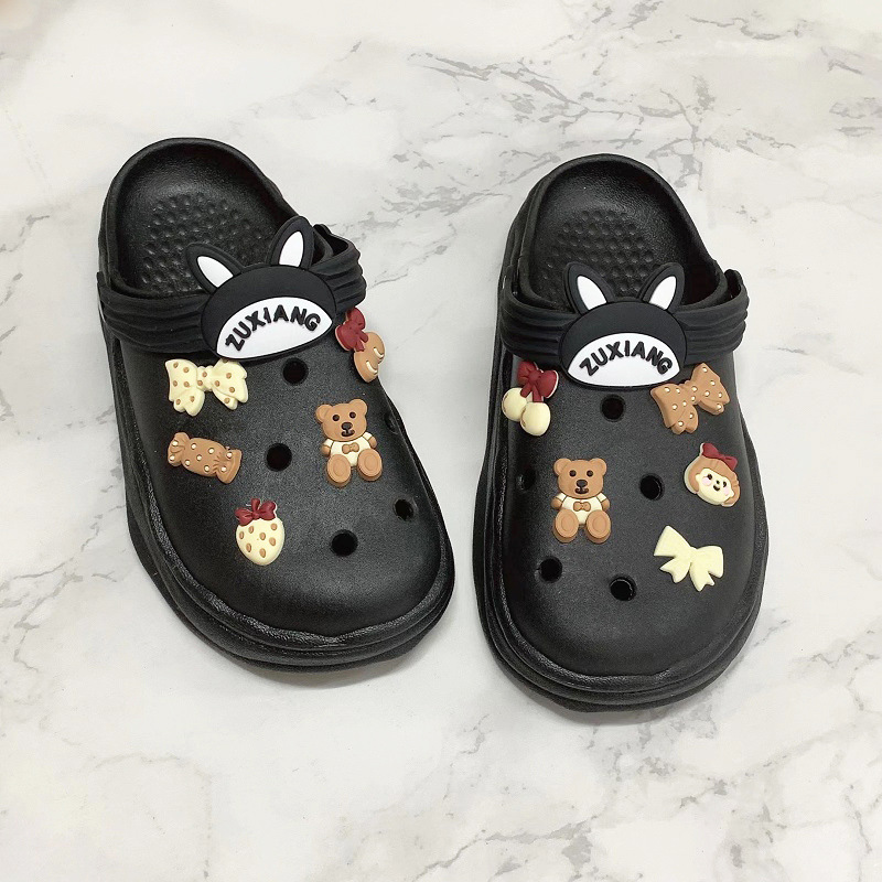 Cartoon Hole Shoes Slippers Bear Women's Toe Cap New Thick Bottom Sandals Home Soft Bottom Outdoor Beach Shoes Wholesale