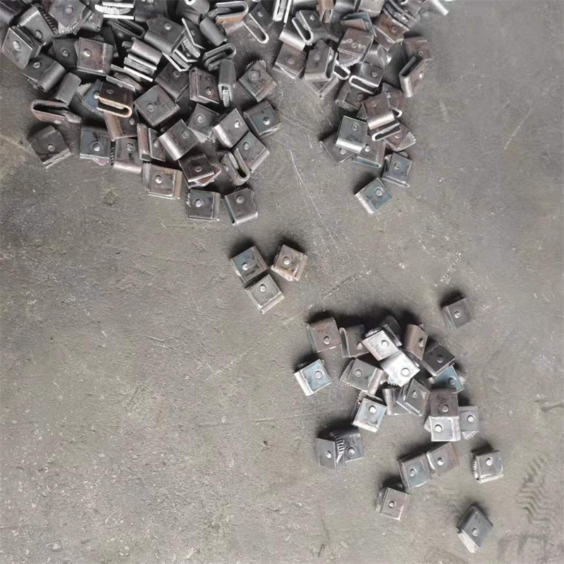 预制楼板厂钢筋卡扣 钢筋卡子 预制件冷拔丝用卡子 钢筋张拉卡