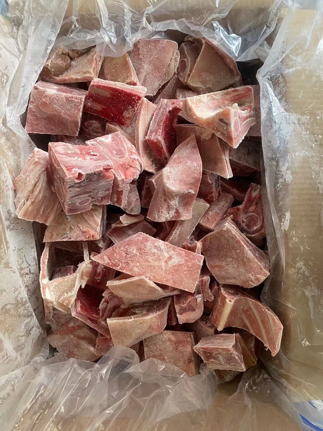 全羊块 新鲜冷冻羔羊肉块 清真羔羊肉 带骨全羊块一箱20斤