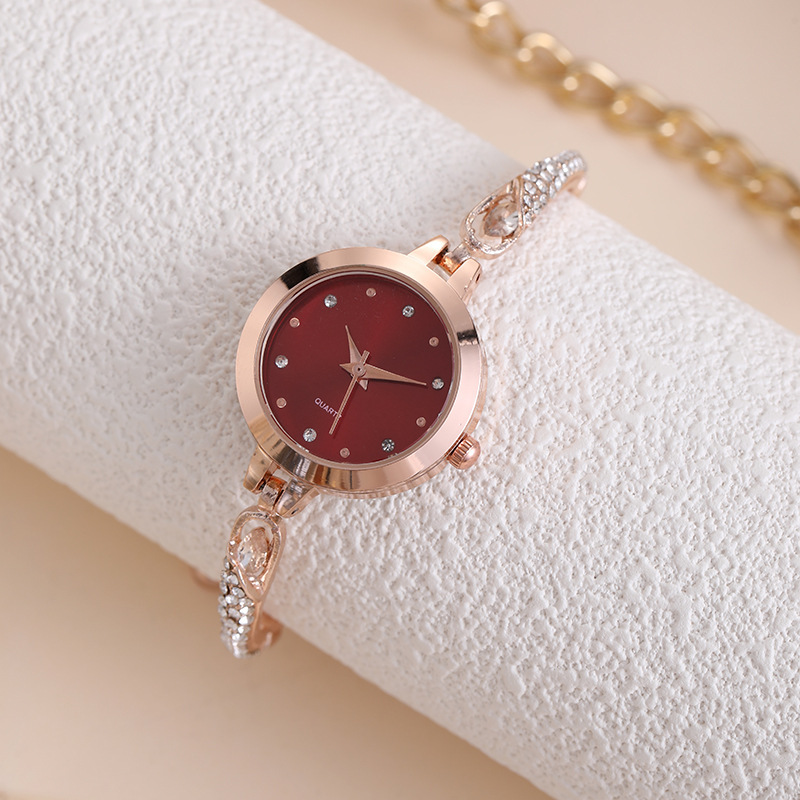 Cross-Border Girls' Watch Fashion Diamond-Embedded Ins Preppy Style Elegant Dial Decoration Lazy Pull Women's Bracelet Watch