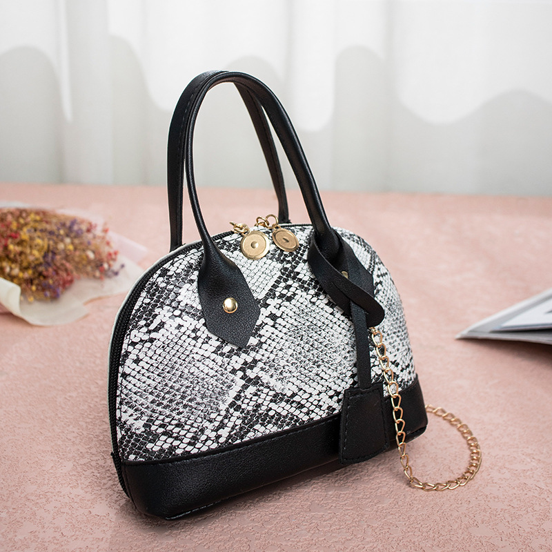 Wholesale Fashion Plaid Printed Handbag 2022 Contrast Color Shell Bag Geometric Pattern Mini One Shoulder Phone Bag