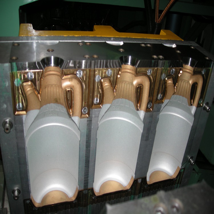 承接:吹塑大模具 吹瓶模具 储料机模具 喷砂 三维 多腔 注塑