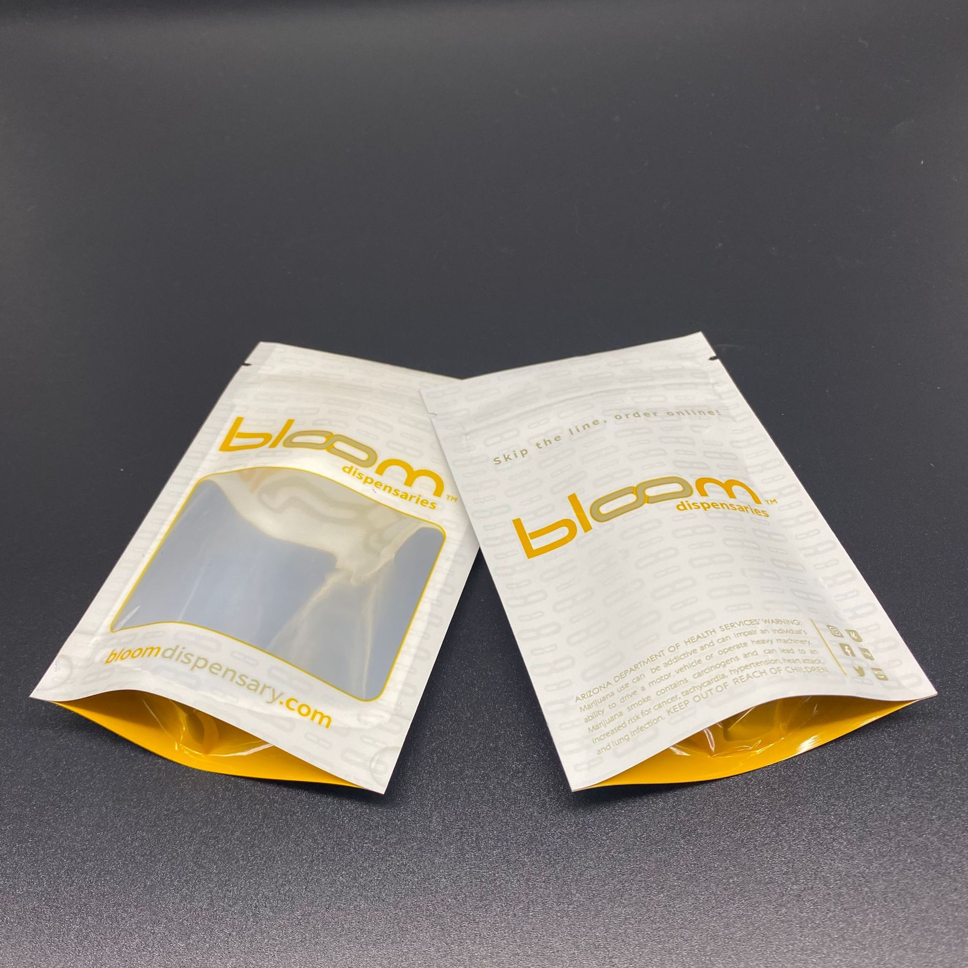 厂家直销 牛皮纸面膜袋三边封自立拉链袋 复合云龙纸袋加工定制-报价