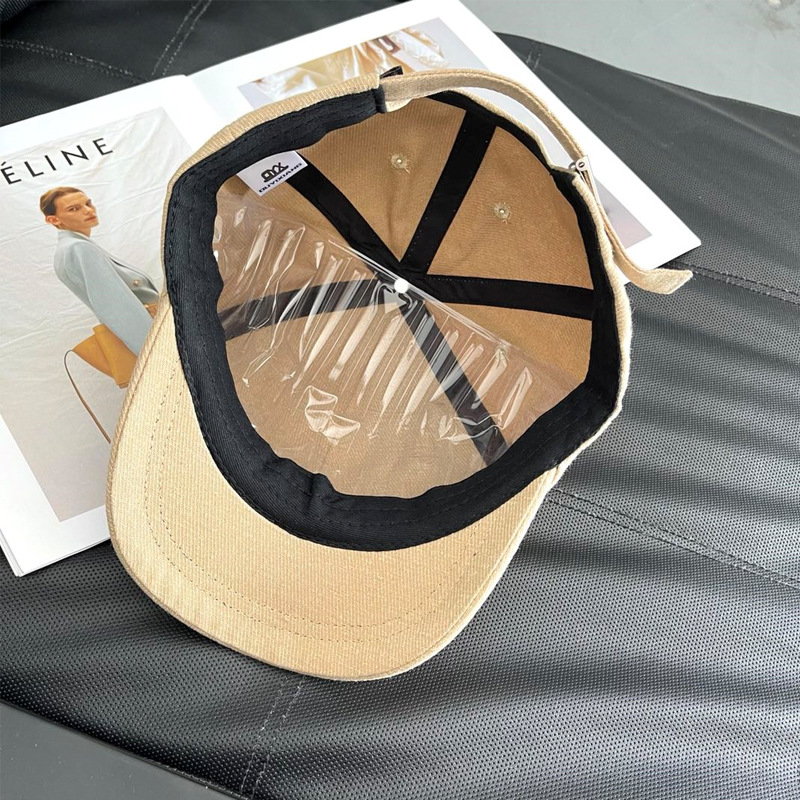 美式男复古皮标字母短帽檐棒球帽秋冬街头情侣百搭短沿鸭舌帽子潮