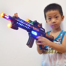新款电动玩具枪M16冲锋枪发光伸缩振动音效3岁儿童电动玩具枪充电