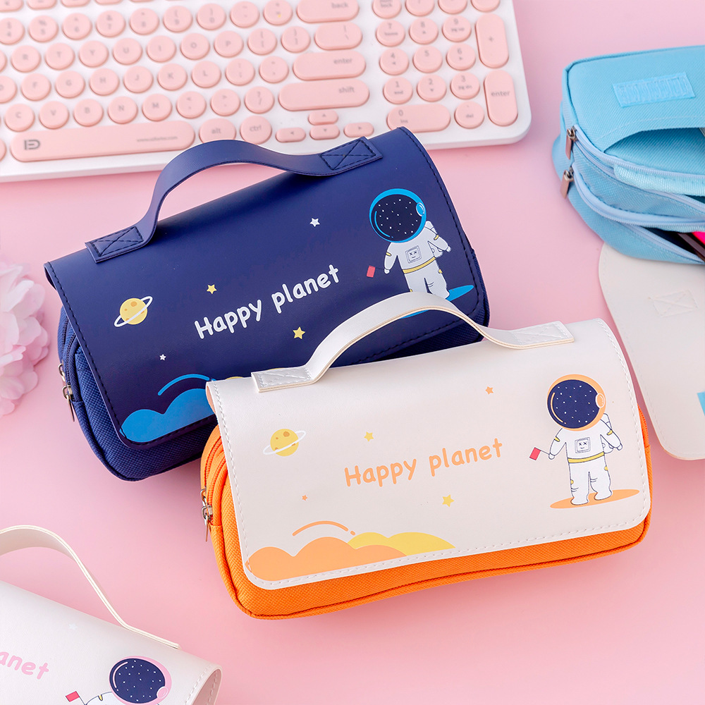 New Cartoon Elementary School Student Pencil Case Large Capacity Cute Portable Stationery Bag Creative Spaceman Pencil Case Pencil Bag