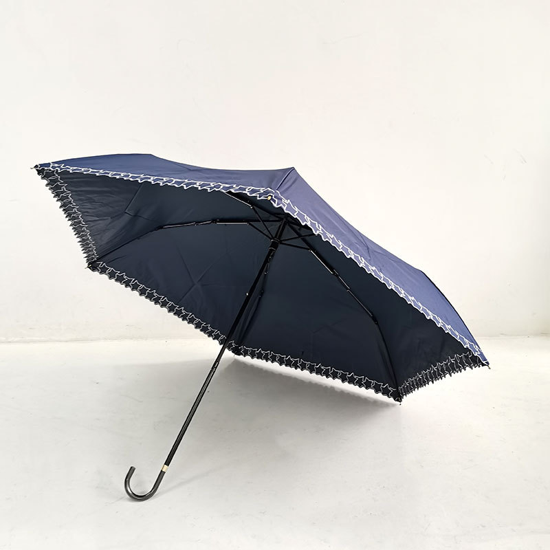 日本超轻uv花朵刺绣遮阳紫外线弯钩黑胶防晒降温铝合金三折晴雨伞