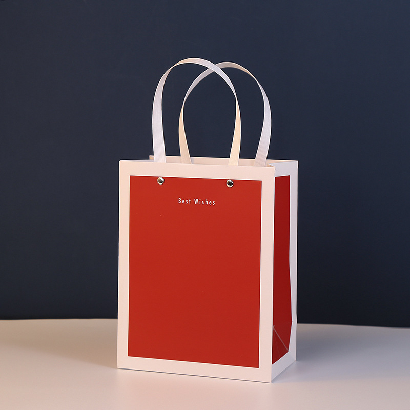 New Year's Day Red Gift Bag Neutral Simple Atmospheric Paper Bag Black and White Gift Bag Shopping White Card Handbag in Stock