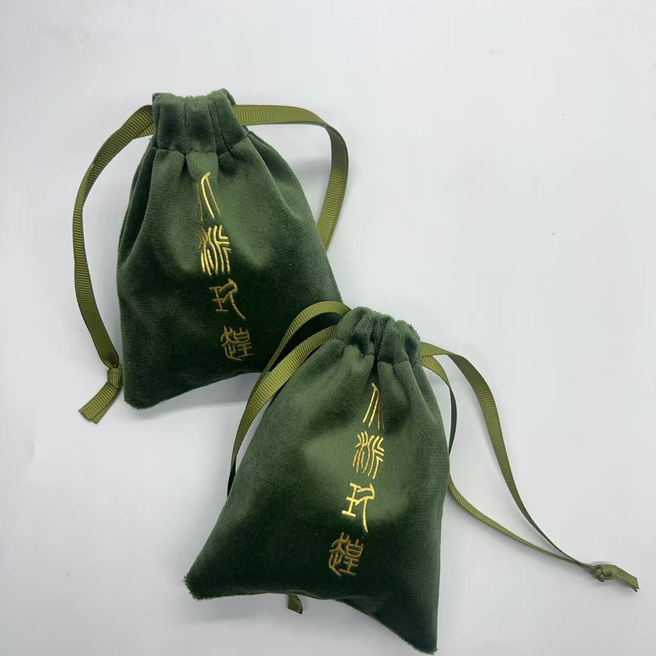 苹果绿烫金拉绳丽丝绒布袋首饰礼品束口绒布袋珠宝手链香囊收纳袋