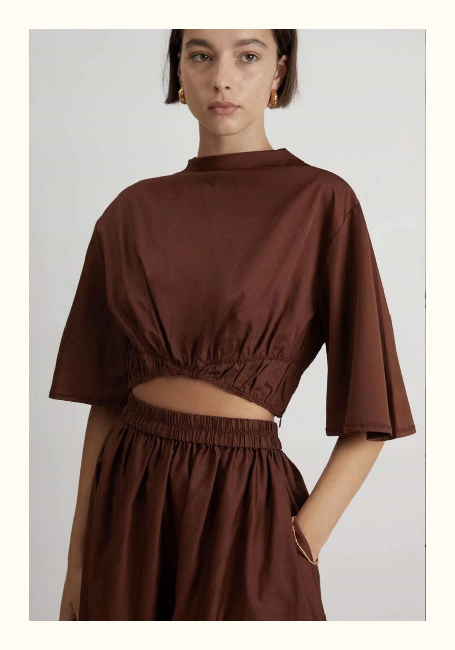 设计师款秀出小蛮腰 宫廷复古大喇叭袖收腰褶皱短上衣套头t恤 女