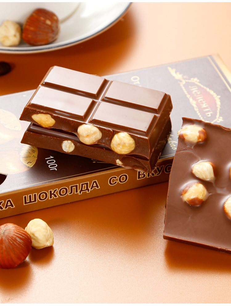 俄罗斯风味大榛子黑巧克力整颗榛仁果仁夹心大板礼盒女友礼物新品