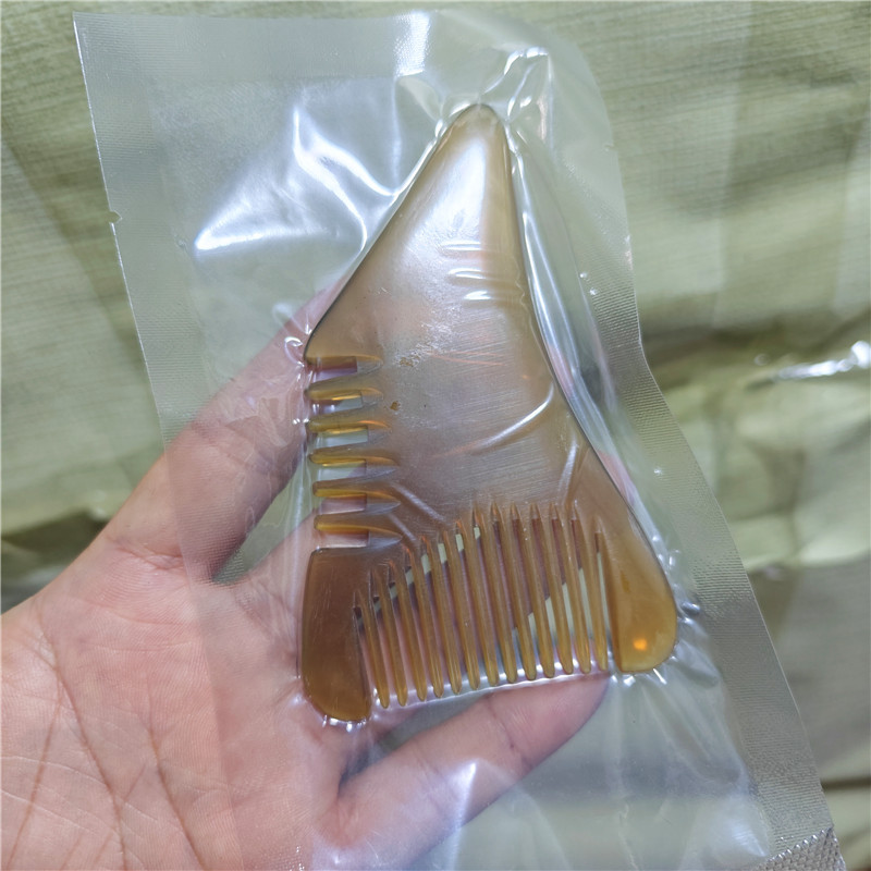 10-11厘米黄牛角多功能按摩梳牛角五齿怪兽细齿粗齿顶穴刮痧梳防