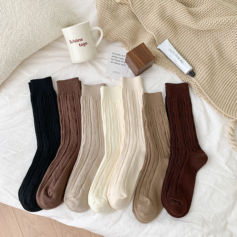 毛线袜女秋冬季粗线袜子中筒袜棉袜美拉德穿搭麻花袜加厚保暖袜
