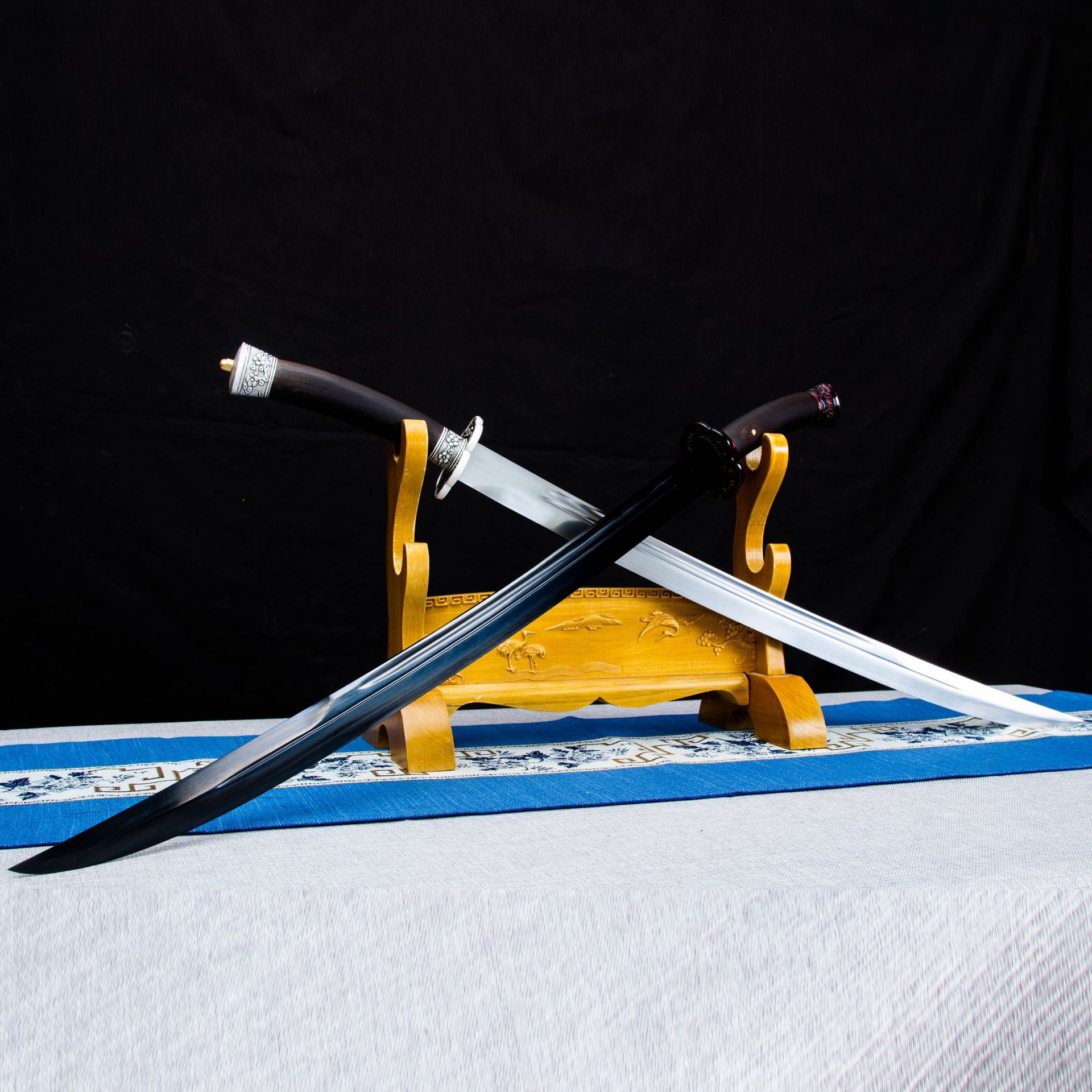 龙泉市刀剑高锰钢锦衣卫佩刀手工锻打清刀工艺长宝剑绣春刀未开刃