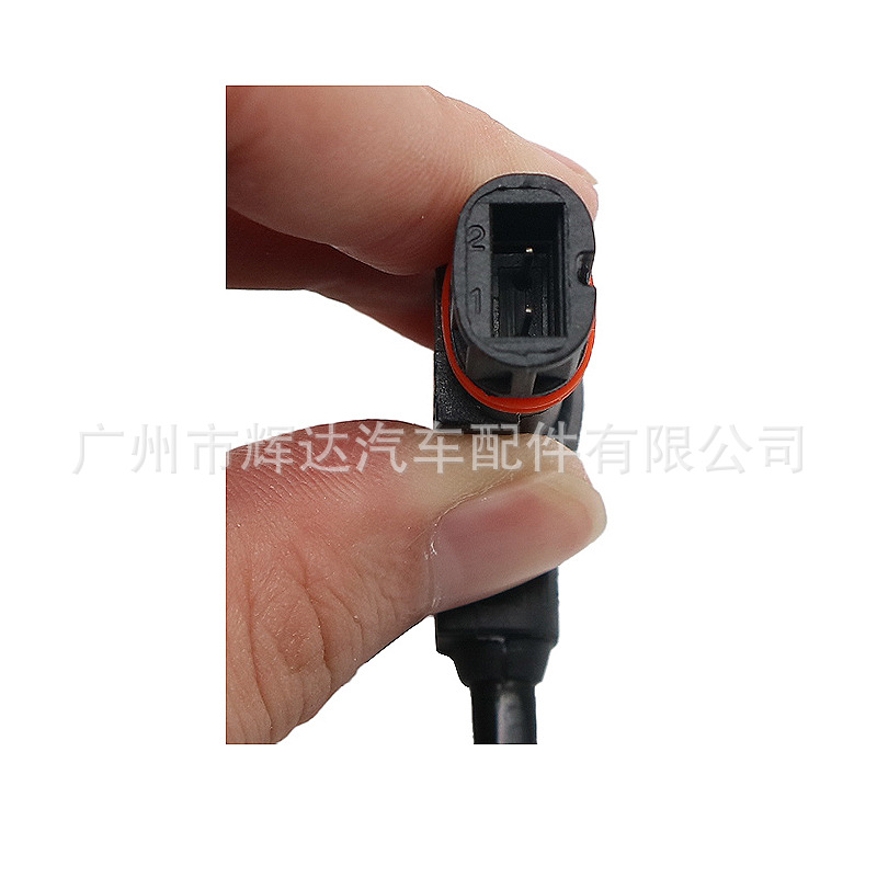 适用汽车奔驰abs 轮速传感器1685400117 80950112 a1685400117