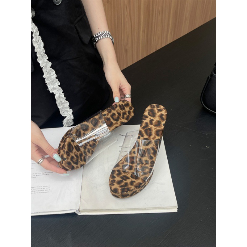 2024年新款欧美夏季时尚豹纹坡跟凉拖鞋性感露趾一字拖鞋-阿里巴巴
