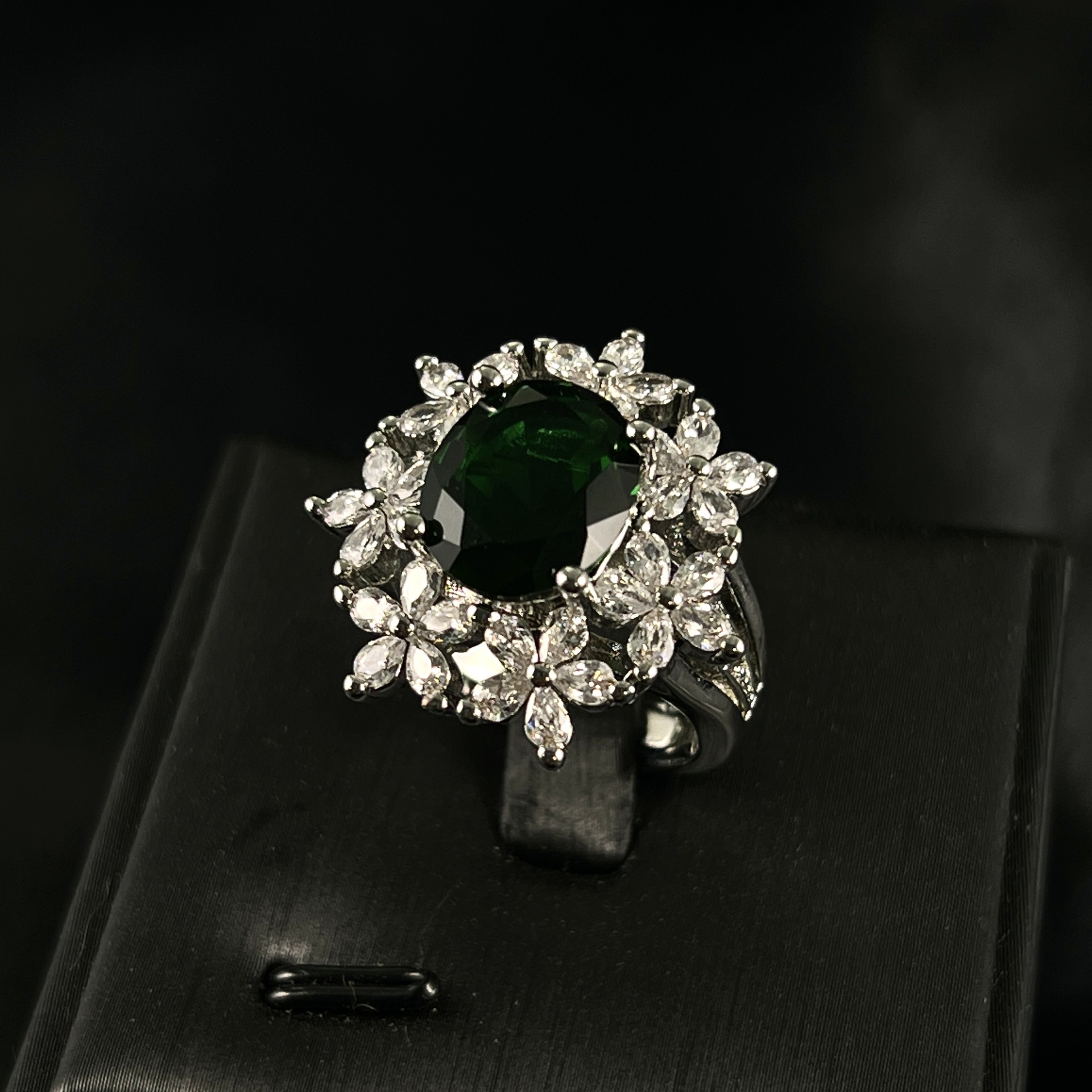 绿岛之花 意大利珠宝戒指皇室宫廷风高级饰品 小众富贵气质手饰