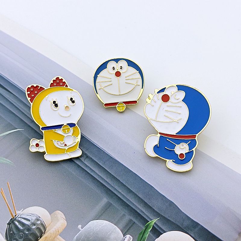 哆啦a梦机器猫叮当猫金属胸针 日系可爱卡通动漫趣味包包徽章别针