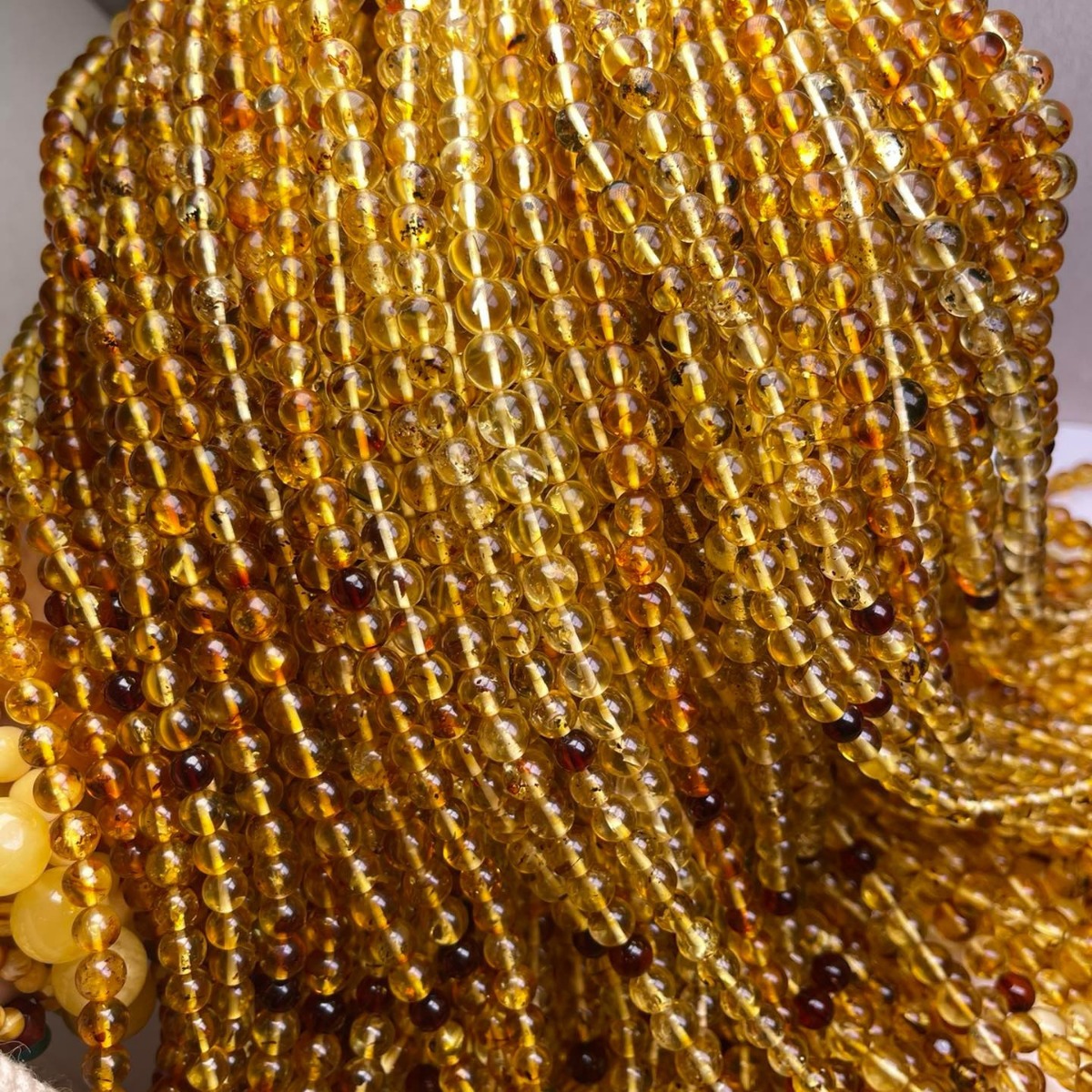 松岗工厂源头批发 天然蜜蜡花珀6-8108佛珠全品手链项链-阿里巴巴