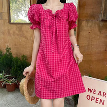 树莓红连衣裙短裙子2024新款夏季高腰玫红色格子裙小个子甜辣穿搭
